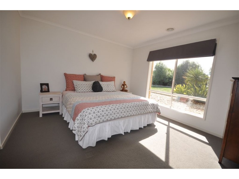 45 Merino Drive, Alfredton VIC 3350