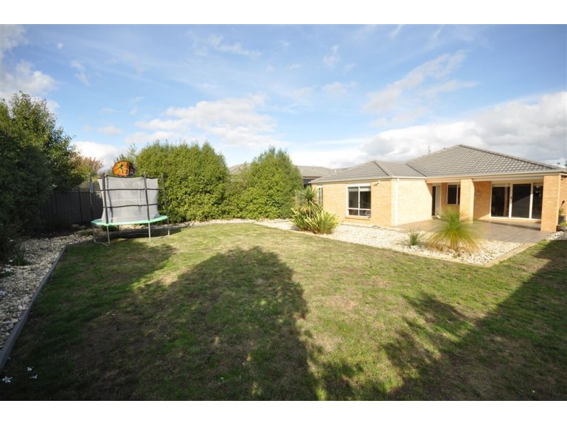 45 Merino Drive, Alfredton VIC 3350