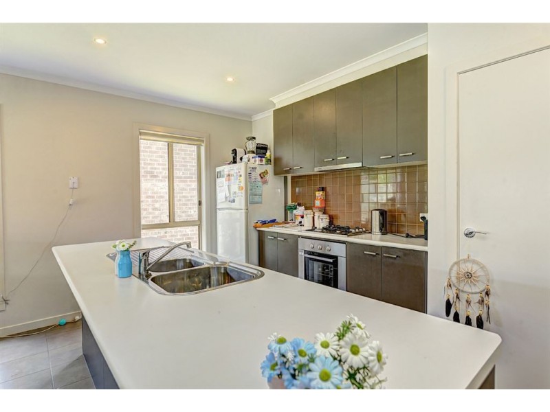 5 Calloway Close, Miners Rest VIC 3352