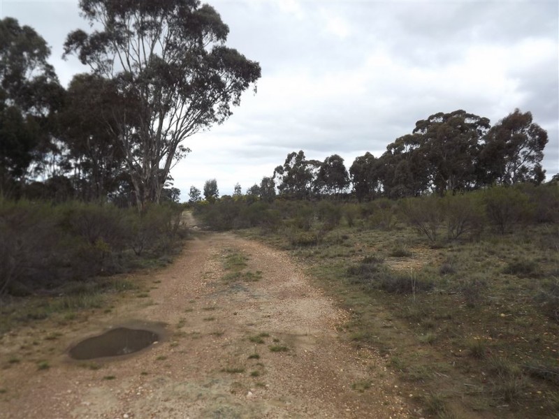 CA/20 Government Road, Redbank VIC 3477