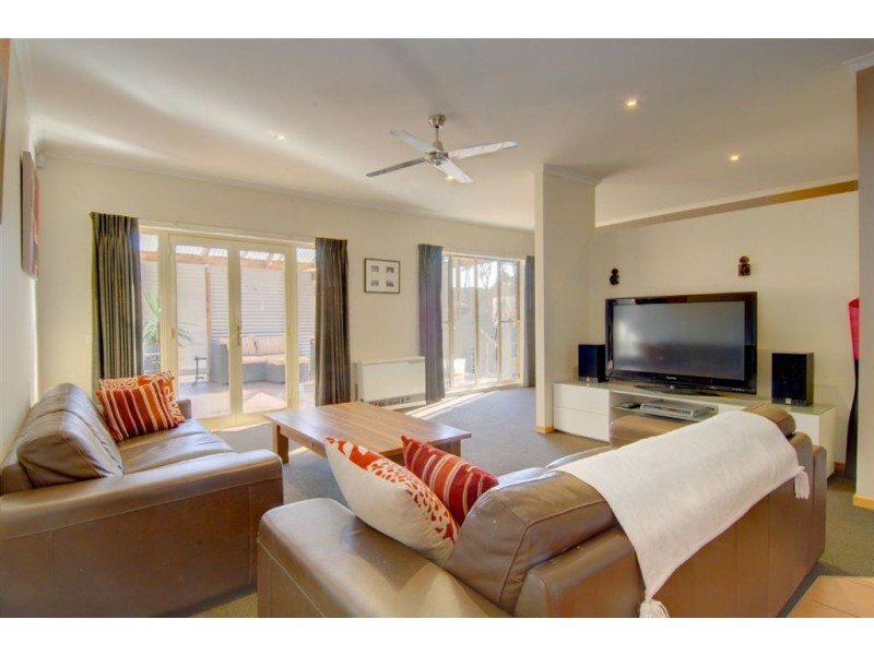 2 Jewel Court, Ballarat VIC 3350