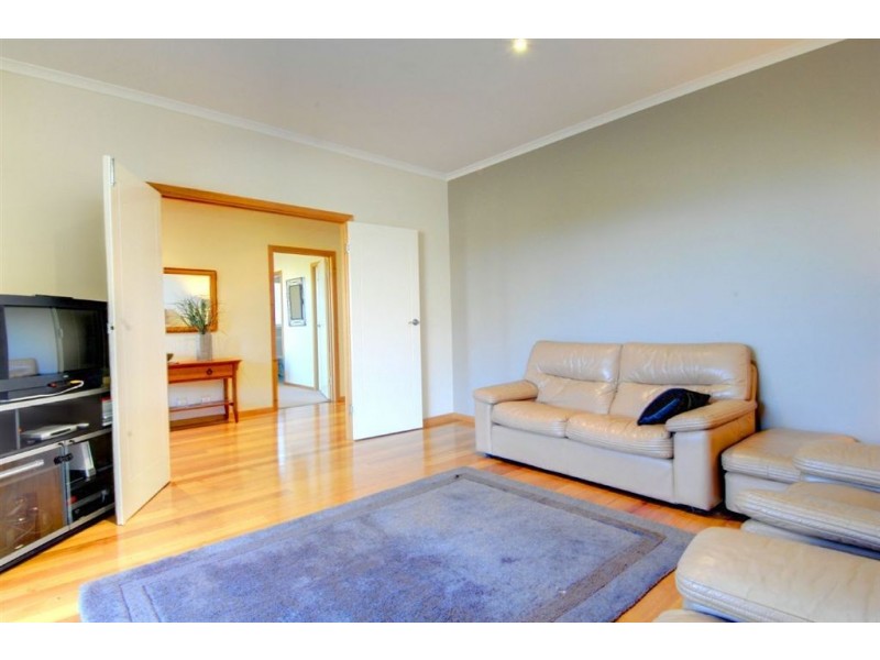 2 Jewel Court, Ballarat VIC 3350