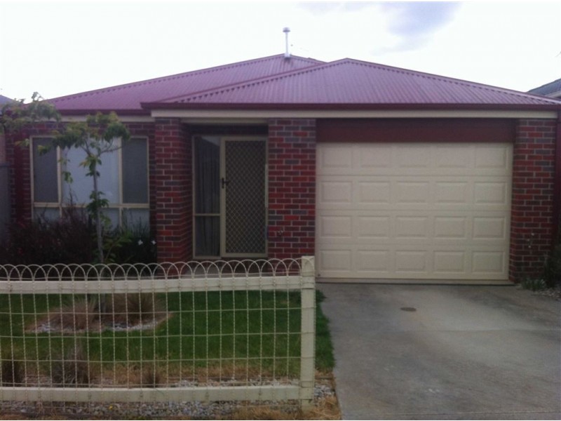 26 Yarra Park Drive, Sebastopol VIC 3356