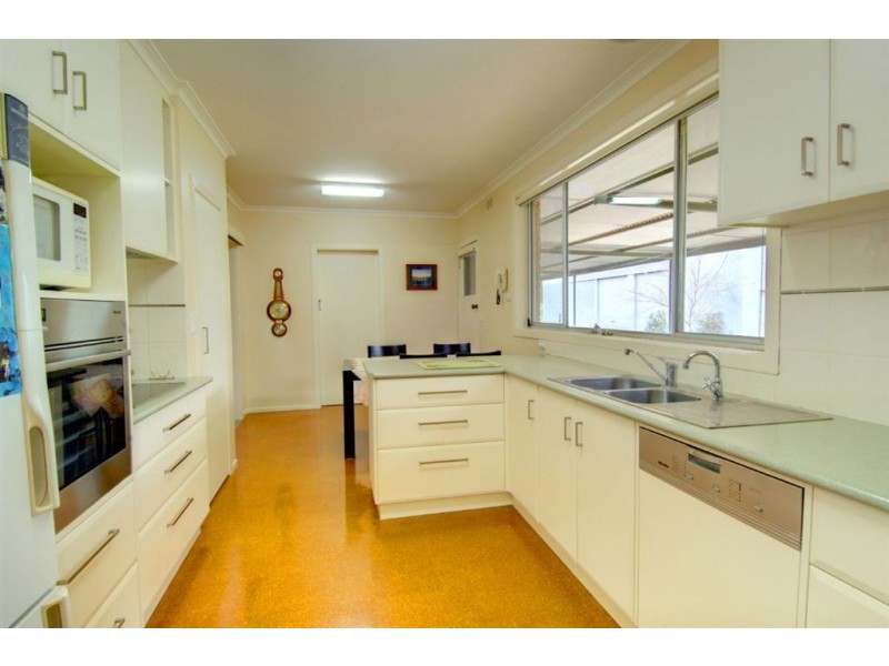 18 Broomfield-Store Road, Creswick VIC 3363