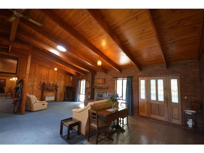 4420 Creswick-Newstead Road, Broomfield VIC 3364