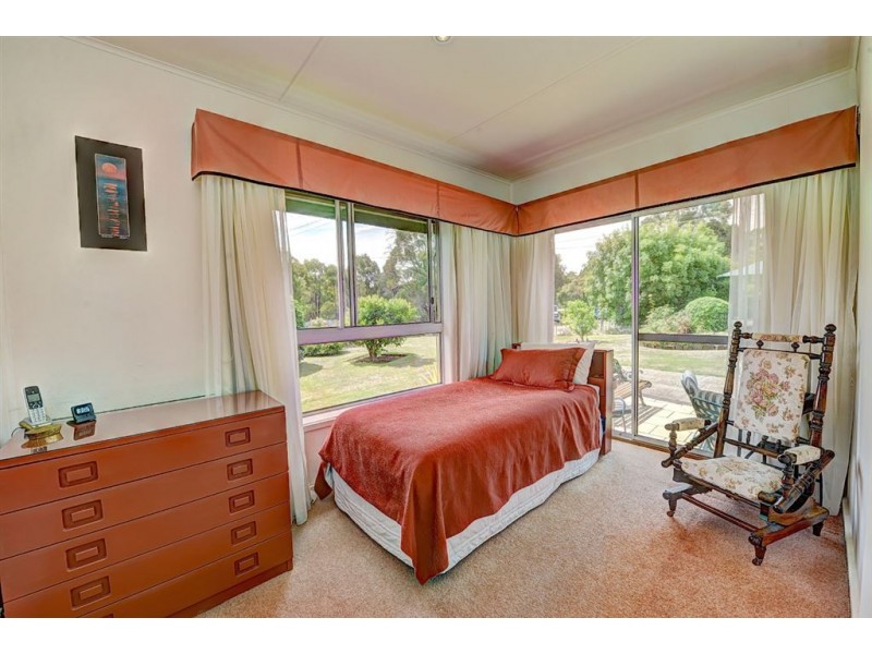 7 Hearn Street, Brown Hill VIC 3350