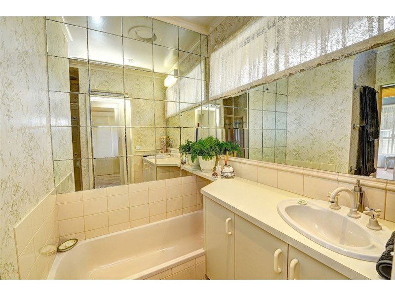 7 Hearn Street, Brown Hill VIC 3350