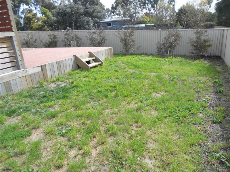 8 Cecile Court, Ballarat East VIC 3350