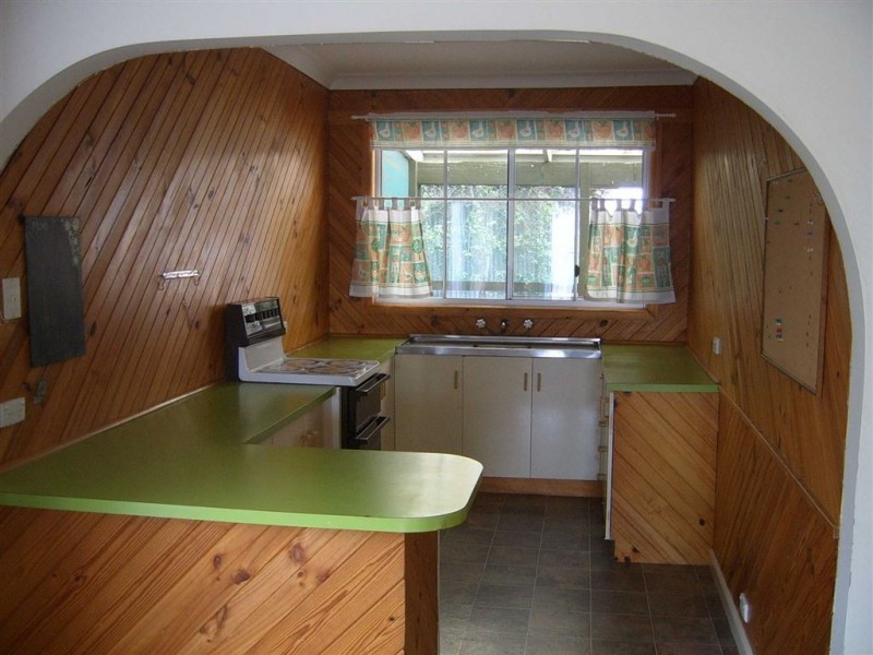 42 Sussex Street, Linton VIC 3360