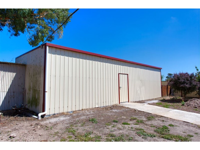 14 Youngs Lane, Snake Valley VIC 3351