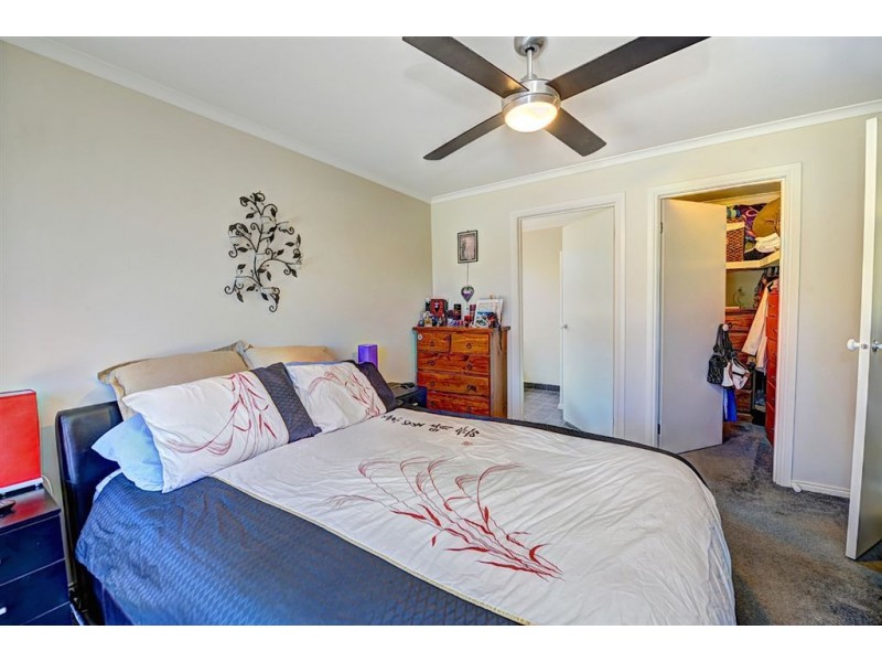 5 Ellsworth Close, Sebastopol VIC 3356