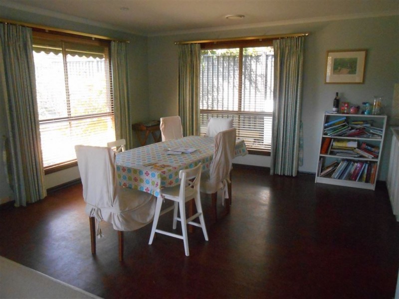 6 Rumler Court, Ballarat North VIC 3350