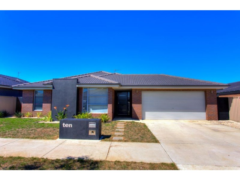 10 Lancaster Street, Alfredton VIC 3350