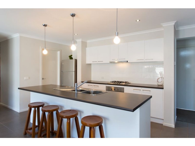 10 Lancaster Street, Alfredton VIC 3350