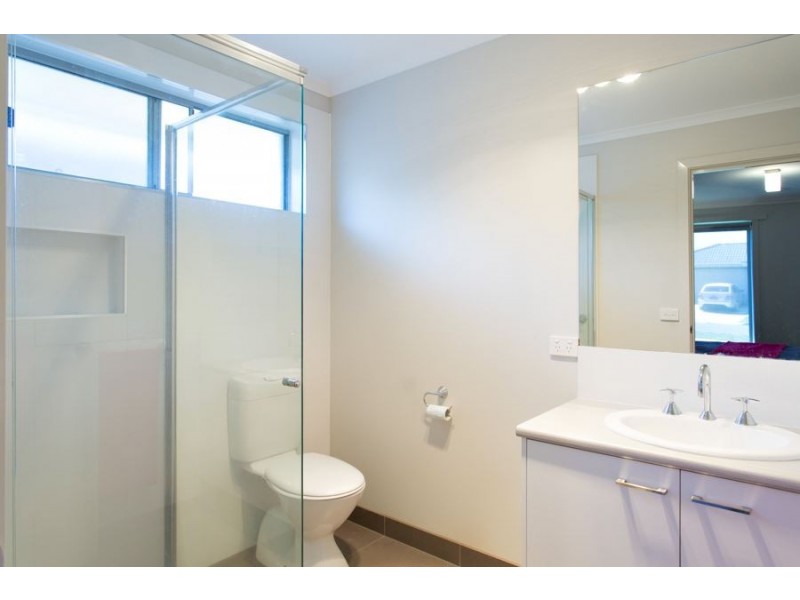 10 Lancaster Street, Alfredton VIC 3350