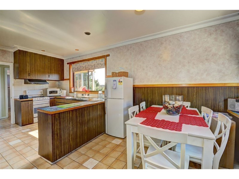 1341 Geelong Road, Mount Clear VIC 3350