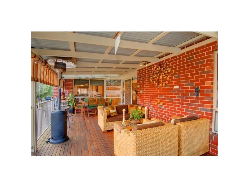 14 Summit Crescent, Brown Hill VIC 3350