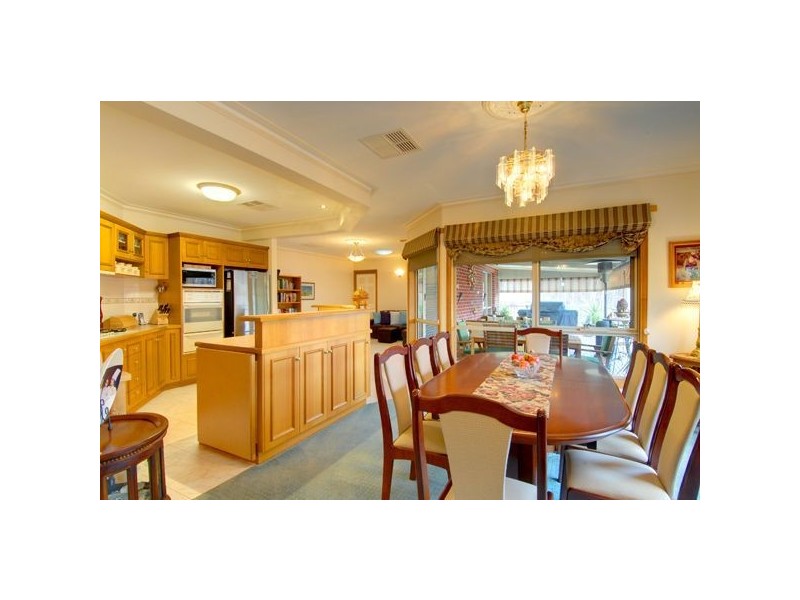 14 Summit Crescent, Brown Hill VIC 3350