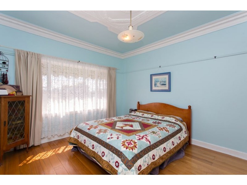 173 Halls Lane, Snake Valley VIC 3351