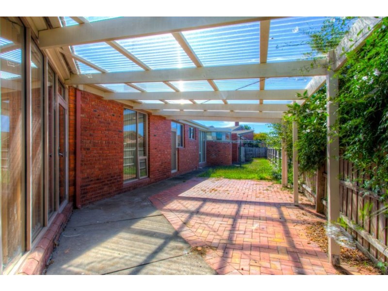 12 Spielberg Court, Wendouree VIC 3355