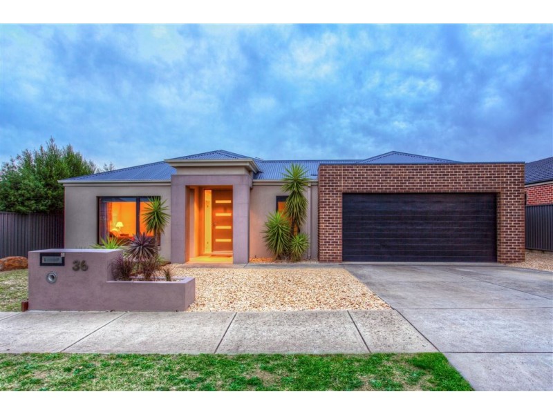 36 Merino Drive, Alfredton VIC 3350