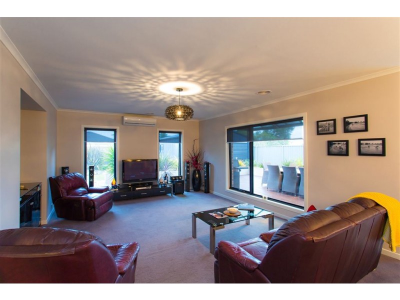 36 Merino Drive, Alfredton VIC 3350