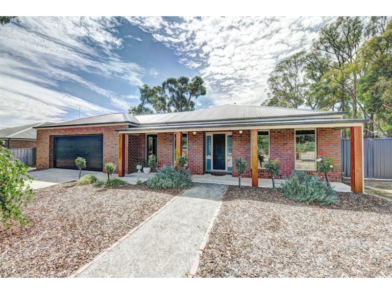 13 – 15 Trezise Lane, Mount Clear VIC 3350