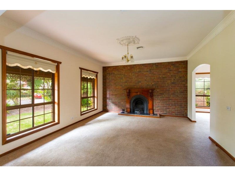 1 Colonial Court, Alfredton VIC 3350