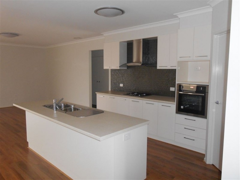 35 Horwood Drive, Canadian VIC 3350