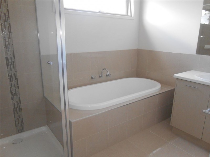 35 Horwood Drive, Canadian VIC 3350