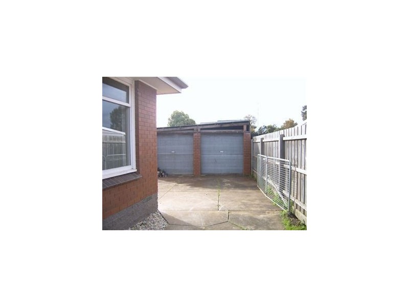 6 Cuthberts Road, Alfredton VIC 3350