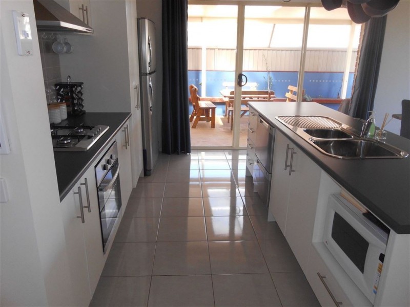 4 Carbine Drive, Alfredton VIC 3350