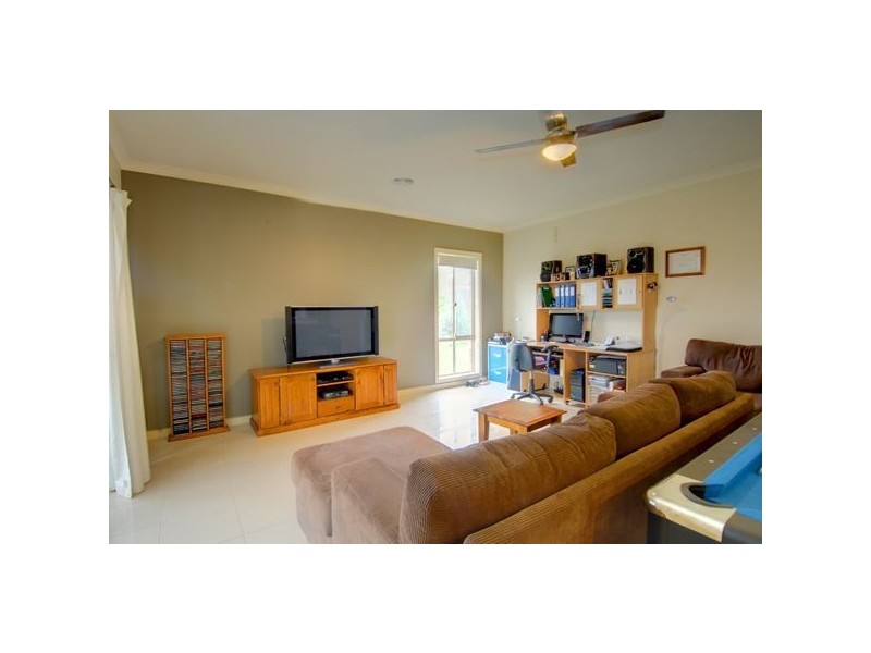 15 Dyson Drive, Alfredton VIC 3350