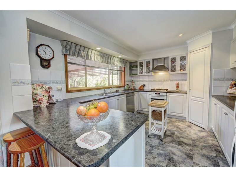 35 Hume Crescent, Alfredton VIC 3350