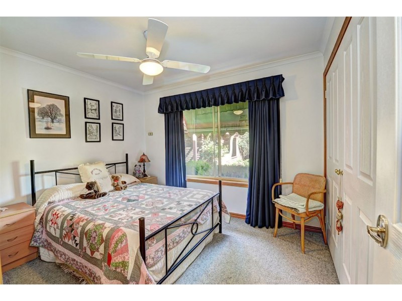 35 Hume Crescent, Alfredton VIC 3350