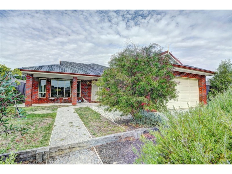 4 Imperial Way, Canadian VIC 3350