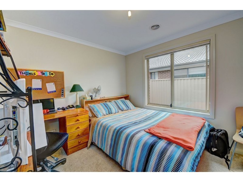 6 Oberon Street, Alfredton VIC 3350