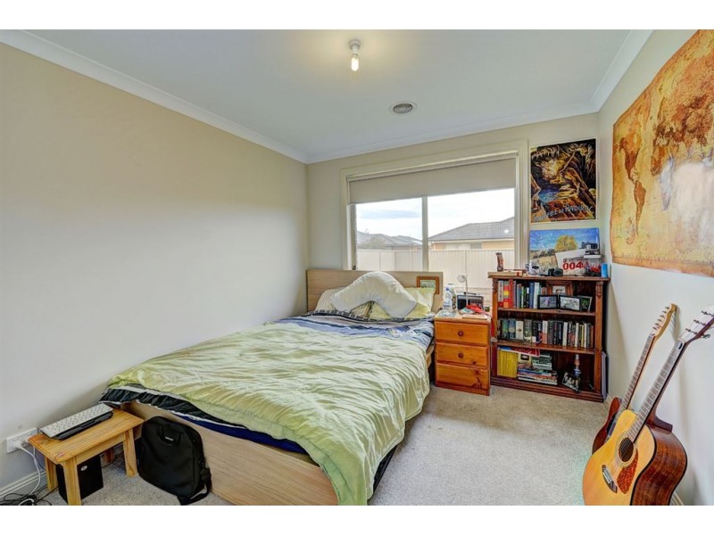 6 Oberon Street, Alfredton VIC 3350