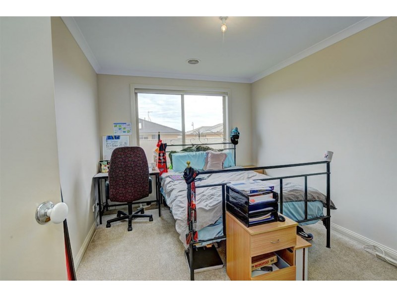 6 Oberon Street, Alfredton VIC 3350