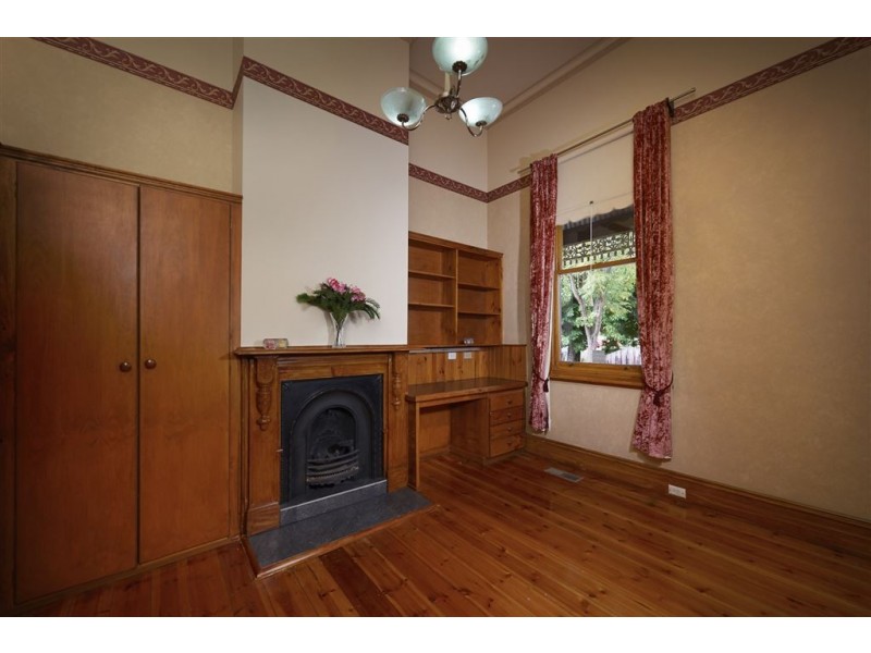 441 Doveton Street North, Soldiers Hill VIC 3350