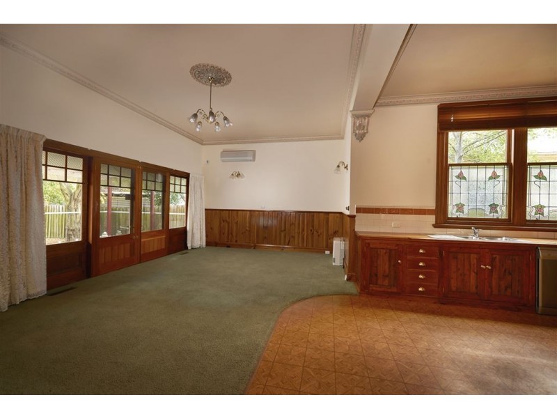 441 Doveton Street North, Soldiers Hill VIC 3350