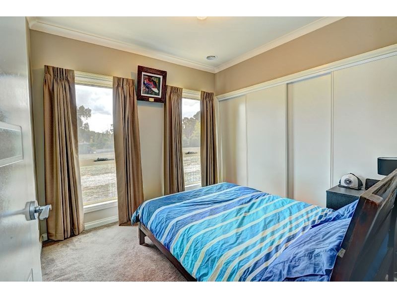 324 Wilsons Road, Haddon VIC 3351