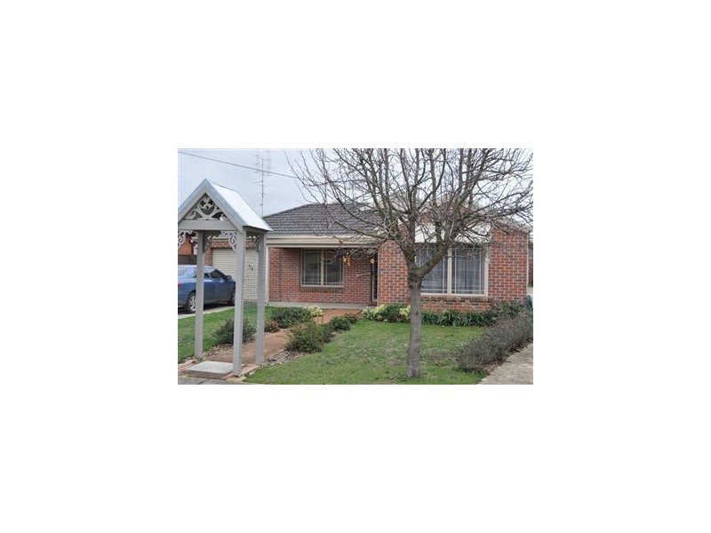 1/3 Bala Street, Sebastopol VIC 3356