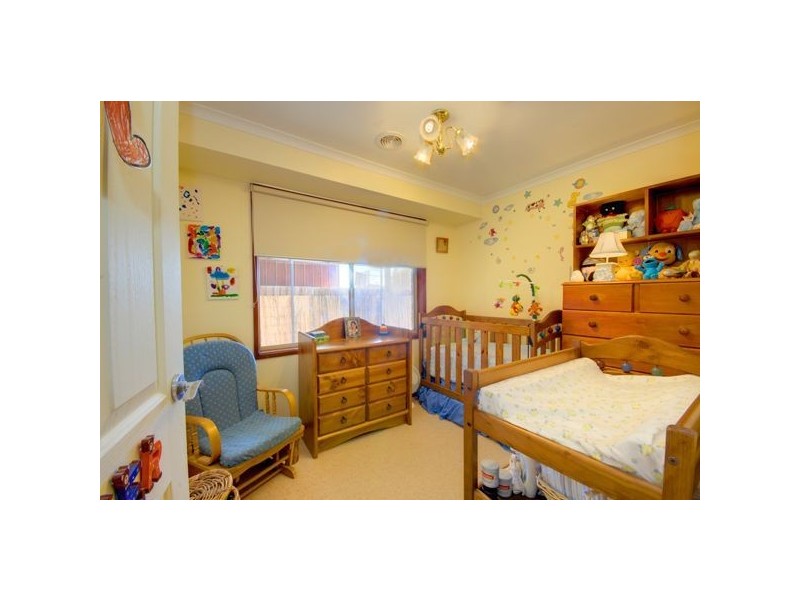 6 Langham Road, Wendouree VIC 3355