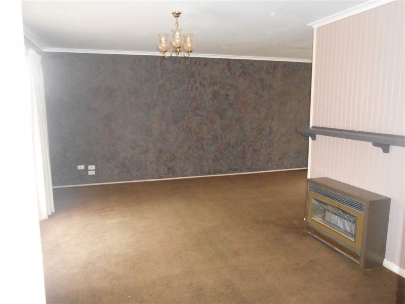 3 Laurine Court, Wendouree VIC 3355