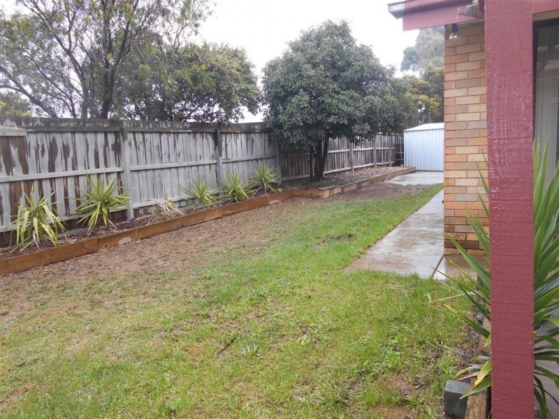 3 Laurine Court, Wendouree VIC 3355