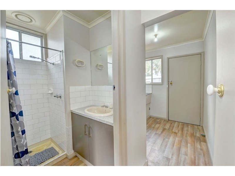 1/914 Geelong Road, Mount Clear VIC 3350