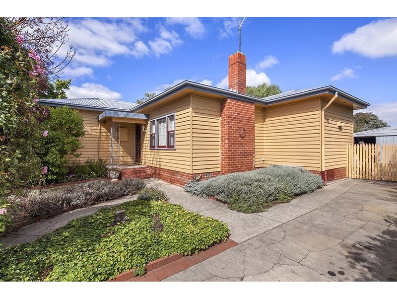 305 Eyre Street, Buninyong VIC 3357