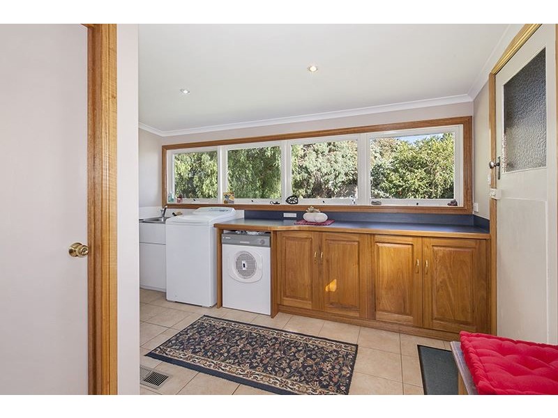 305 Eyre Street, Buninyong VIC 3357