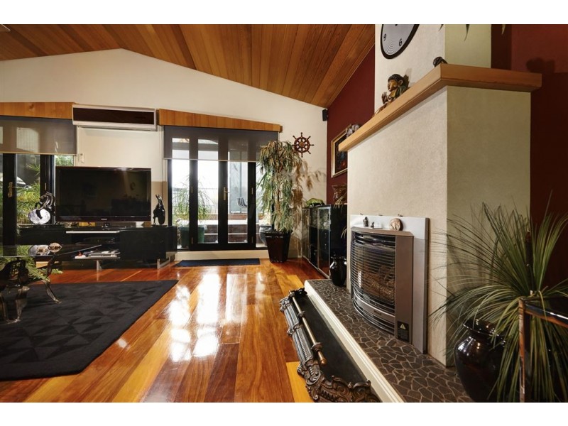 7 Grandview Grove, Wendouree VIC 3355